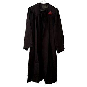Oak Hall Green Weaver graduation gown 5'6" to 5'8" black ceremony outfit college